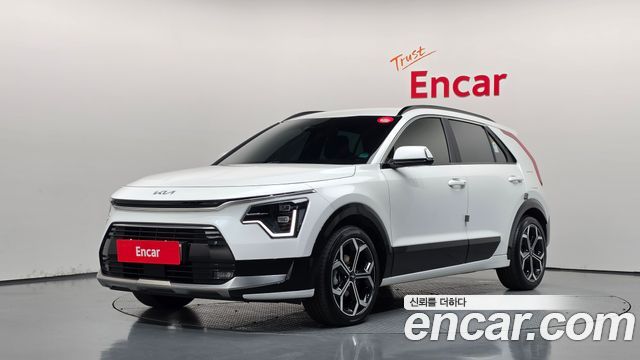 Kia Niro Trendy — пробег 21 735 км — фото 1 из 5