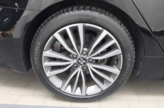 Kia Stinger 2.0 Turbo AWD Platinum — пробег 46 441 км — фото 5 из 5
