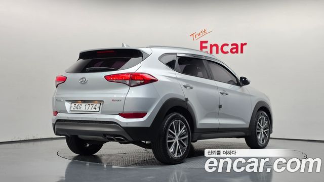 Hyundai Tucson Diesel 2.0 2WD Premium — пробег 26 031 км — фото 2 из 5