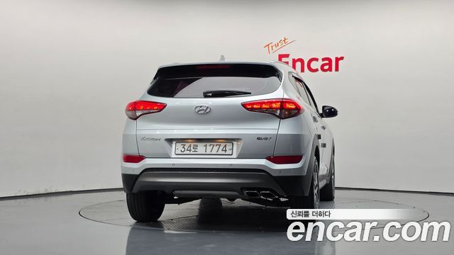 Hyundai Tucson Diesel 2.0 2WD Premium — пробег 26 031 км — фото 4 из 5