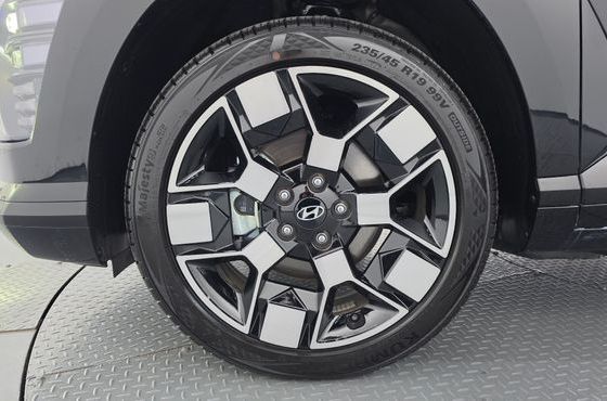 Hyundai Kona Long Range Inspiration — пробег 2 126 км — фото 5 из 5
