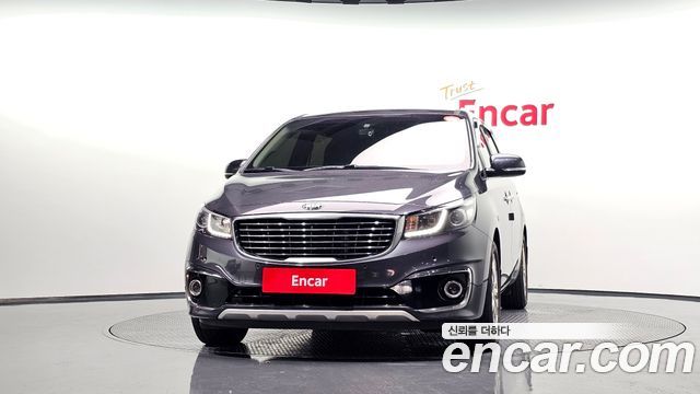 Kia Carnival 9-seater Prestige — пробег 275 170 км — фото 3 из 5