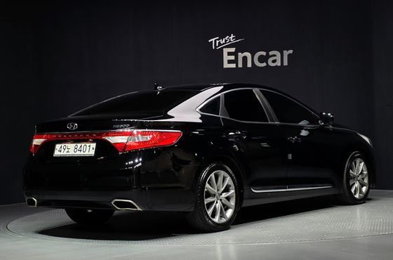 Hyundai Grandeur HG300 Exclusive Special — пробег 153 461 км — фото 2 из 5