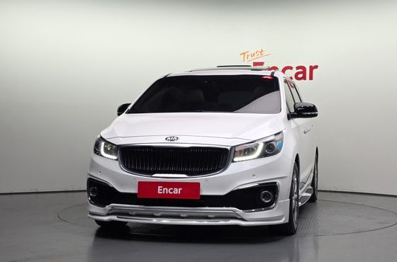 Kia Carnival 9-seater Noblesse — пробег 102 448 км — фото 3 из 5