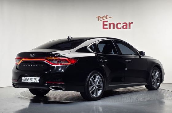Hyundai Grandeur 3.0 Exclusive — пробег 55 380 км — фото 2 из 5