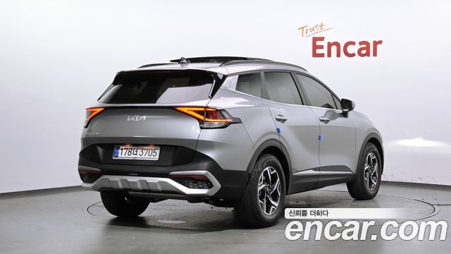 Kia Sportage Gasoline 1.6 Turbo 2WD Prestige — пробег 29 567 км — фото 2 из 5