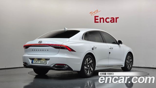 Hyundai Grandeur из Кореи Encar