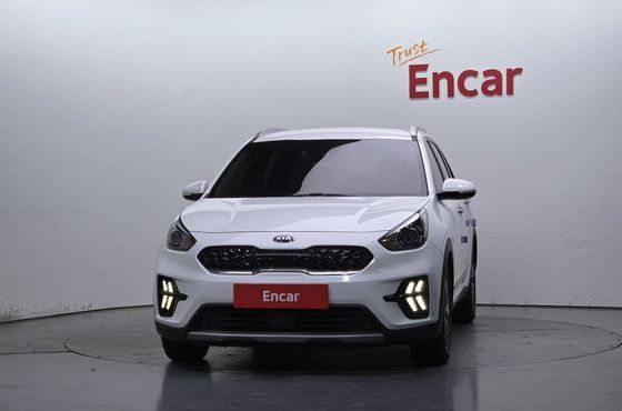 Kia Niro 1.6 HEV Prestige — пробег 37 448 км — фото 3 из 5