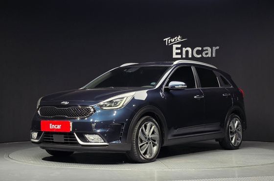 Kia Niro Noblesse — пробег 145 252 км — фото 1 из 5