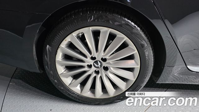 Hyundai Equus из Кореи Encar