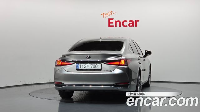 Lexus ES из Кореи Encar