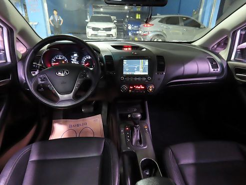 Kia K3 Luxury — пробег 75 000 км — фото 5 из 5