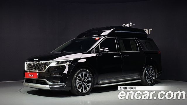 Kia Carnival Diesel 9-Seater Hi-Limousine Signature — пробег 47 642 км — фото 1 из 5