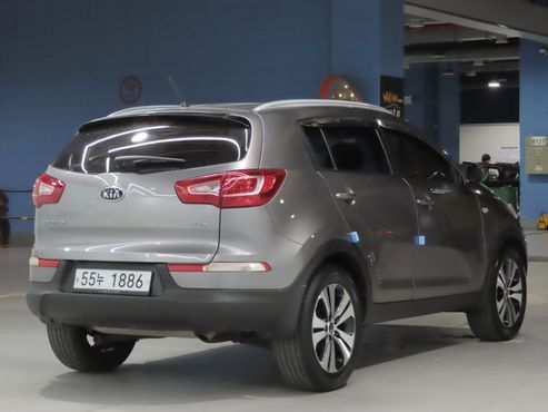Kia Sportage Diesel 2WD TLX Deluxe — пробег 127 000 км — фото 4 из 5