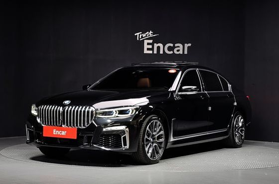 BMW 7-Series 740Li xDrive M Sport Package — пробег 92 994 км — фото 1 из 5