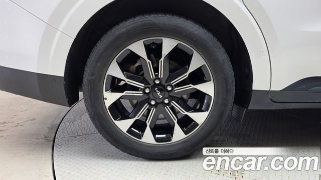 Kia Carnival Diesel 9-Seater Prestige — пробег 82 723 км — фото 5 из 5