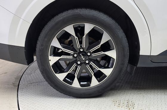 Kia Carnival Diesel 9-Seater Prestige — пробег 82 723 км — фото 5 из 5