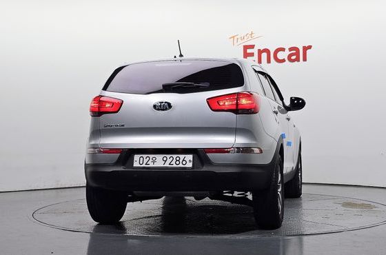 Kia Sportage Diesel 2WD Luxury — пробег 170 627 км — фото 4 из 5