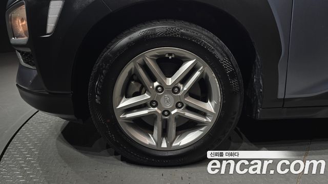 Hyundai Kona из Кореи Encar