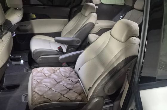 Kia Carnival HEV 9seater Signature — пробег 11 567 км — фото 5 из 5