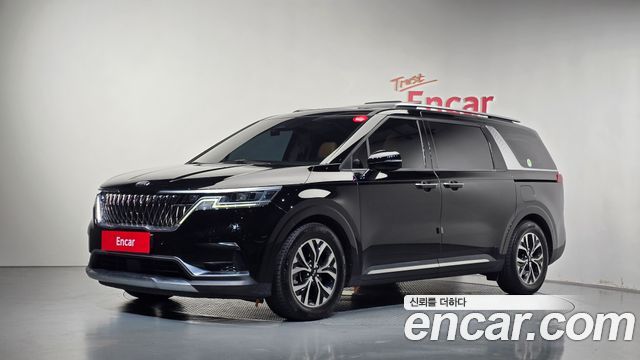 Kia Carnival Diesel 9-Seater Noblesse — пробег 71 208 км — фото 1 из 5