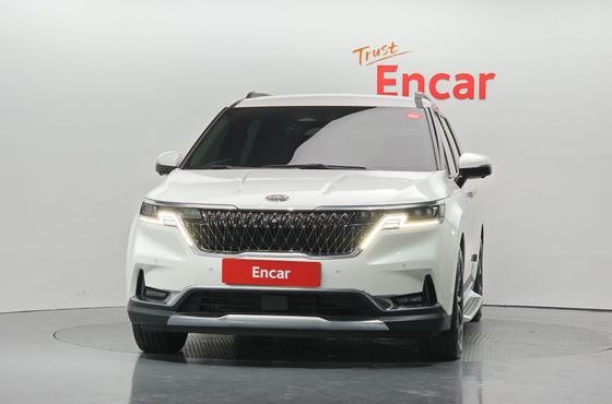 Kia Carnival Diesel 7-Seater Signature — пробег 74 423 км — фото 3 из 5