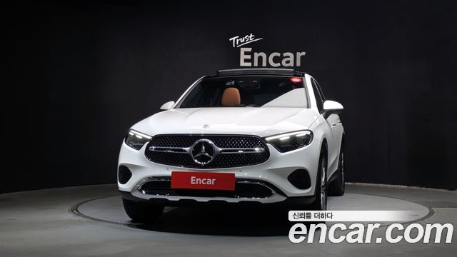 Mercedes-Benz GLC-Class GLC300 4MATIC Avnatgarde Coupe — пробег 6 847 км — фото 3 из 5