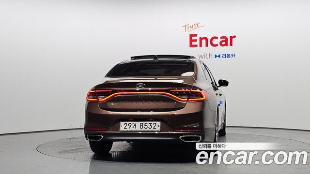 Hyundai Grandeur из Кореи Encar