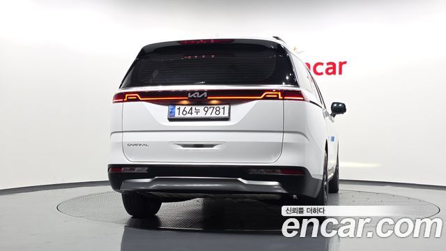 Kia Carnival Diesel 9-Seater Signature — пробег 145 620 км — фото 4 из 5