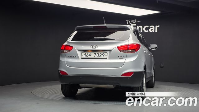 Hyundai Tucson Diesel 2WD X20 Luxury — пробег 195 401 км — фото 4 из 5