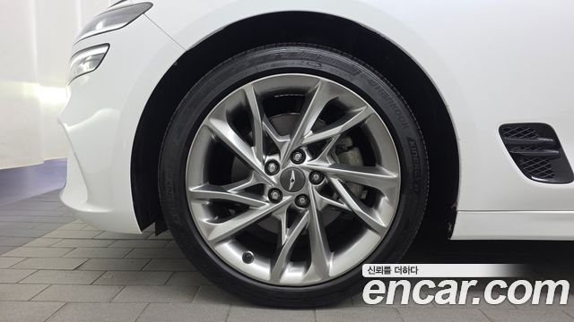 Genesis G70 из Кореи Encar