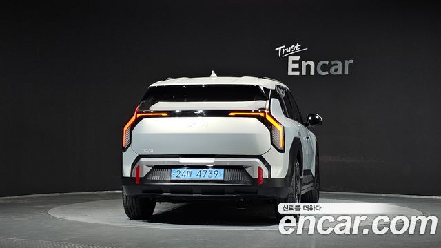 Kia EV3 из Кореи Encar