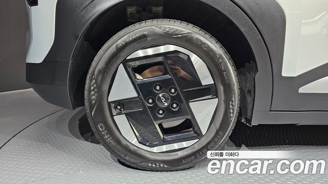 Kia EV3 из Кореи Encar