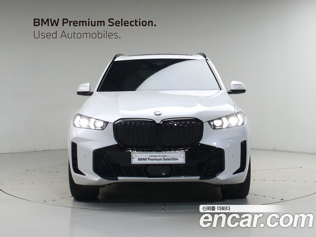 BMW X5 xDrive 40i M Sport — пробег 8 908 км — фото 2 из 5