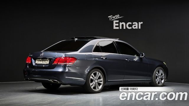Mercedes-Benz E-Class из Кореи Encar