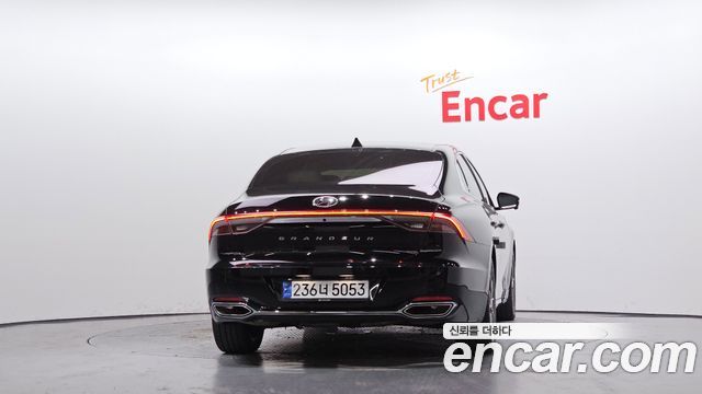 Hyundai Grandeur из Кореи Encar