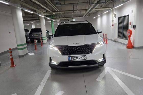 Kia Carnival Diesel 9-Seater Signature — пробег 58 000 км — фото 2 из 5