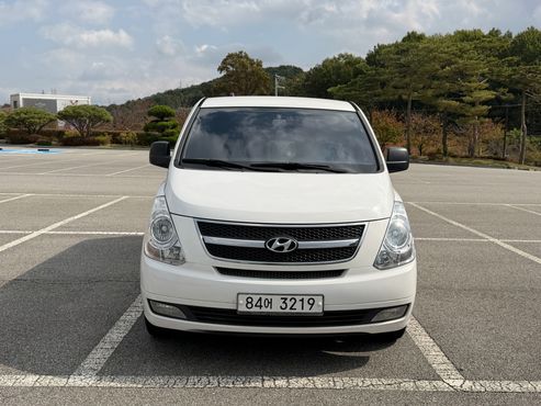 Hyundai Starex 3-Seater VAN CVX Luxury — пробег 255 692 км — фото 1 из 5