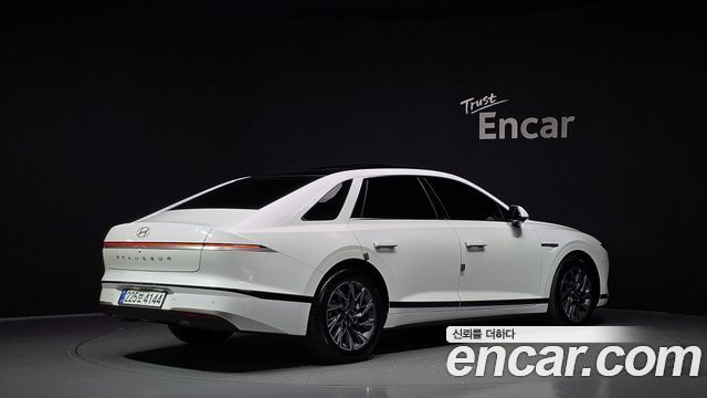 Hyundai Grandeur 2.5 Gasoline  2WD Exclusive — пробег 844 км — фото 2 из 5