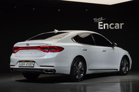 Hyundai Grandeur 2.4 Premium — пробег 184 729 км — фото 2 из 5