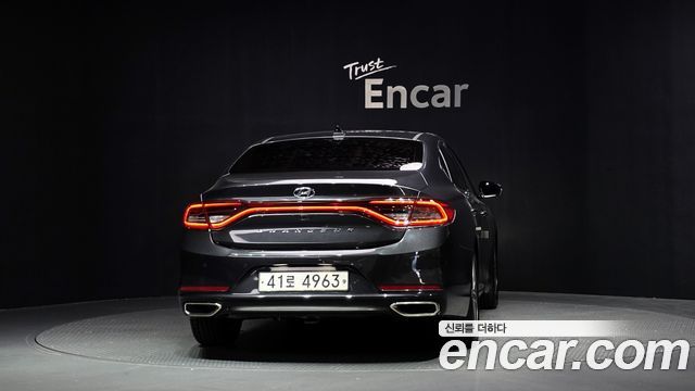 Hyundai Grandeur 2.4 Premium — пробег 67 181 км — фото 4 из 5
