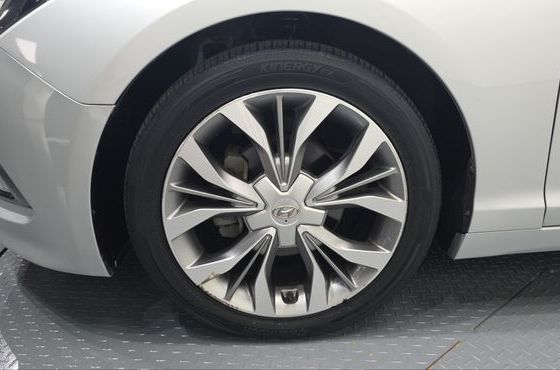 Hyundai Sonata 2.0 Premium — пробег 103 990 км — фото 5 из 5