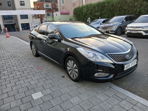 Hyundai Grandeur Premium — пробег 199 990 км — фото 3 из 5