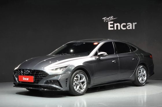Hyundai Sonata 2.0 Premium Plus — пробег 61 433 км — фото 1 из 5