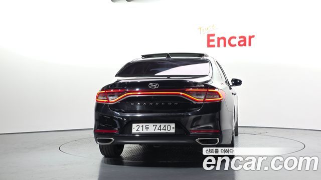 Hyundai Grandeur 2.2 Diesel Premium Special — пробег 187 876 км — фото 4 из 5