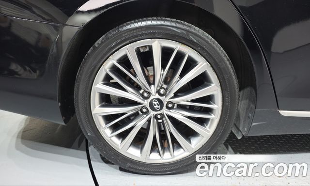 Hyundai Grandeur 2.2 Diesel Premium Special — пробег 187 876 км — фото 5 из 5