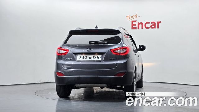 Hyundai Tucson Diesel(e-VGT) 2WD Smart special — пробег 188 921 км — фото 4 из 5