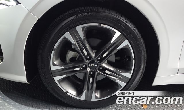 Kia K5 из Кореи Encar