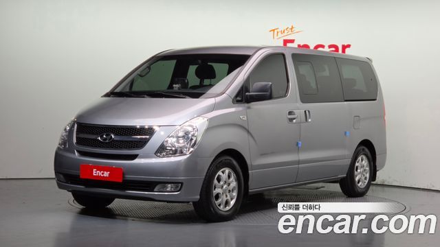 Hyundai Starex 11-Seater Wagon CVX Luxury — пробег 173 089 км — фото 1 из 5