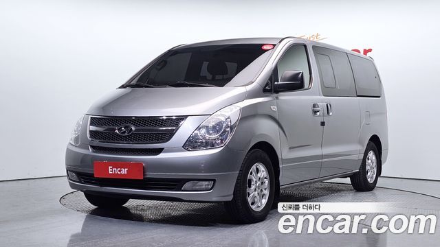 Hyundai Starex 12-Seater Wagon CVX Luxury — пробег 136 455 км — фото 1 из 5